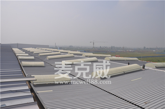 圓拱形電動(dòng)采光排煙天窗